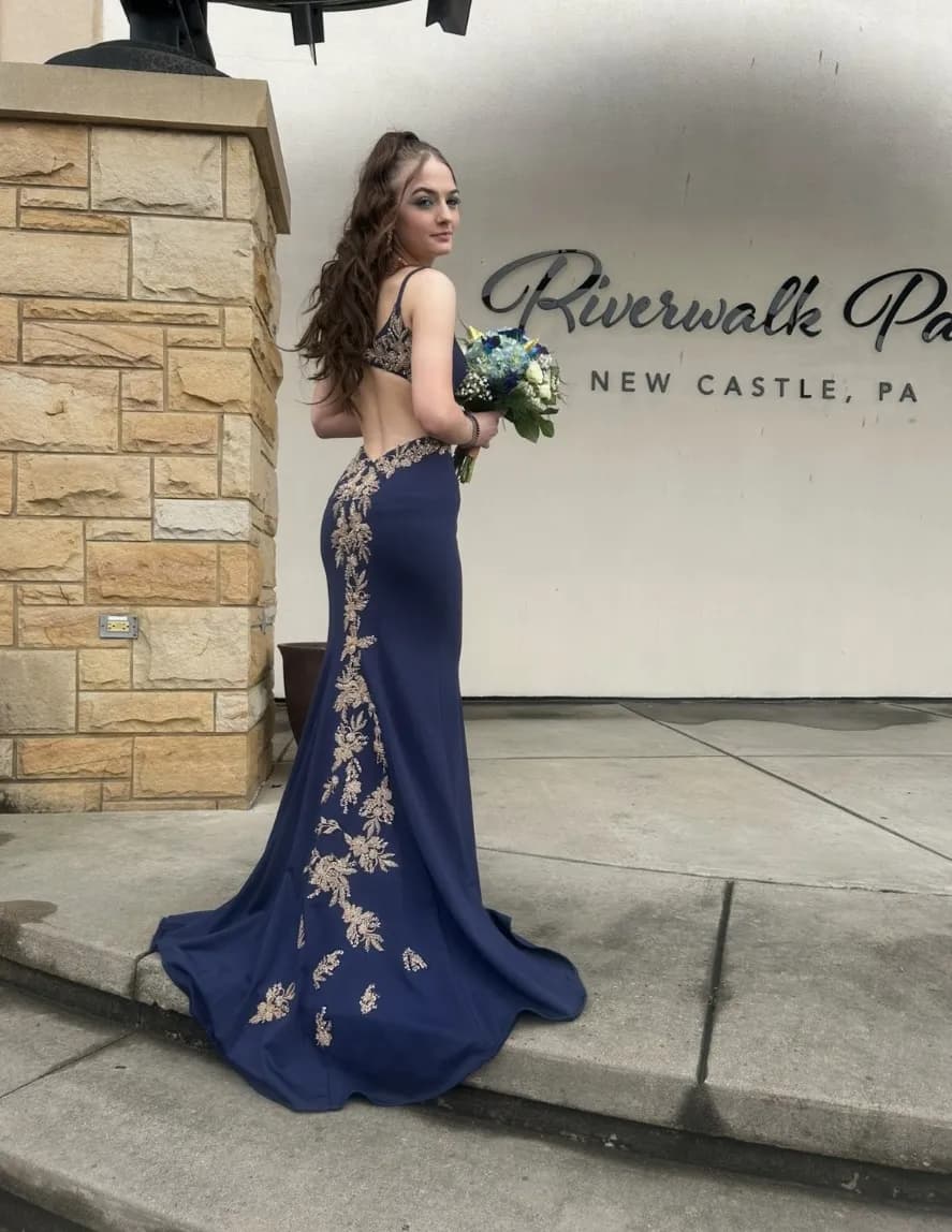 HaileyMarie image