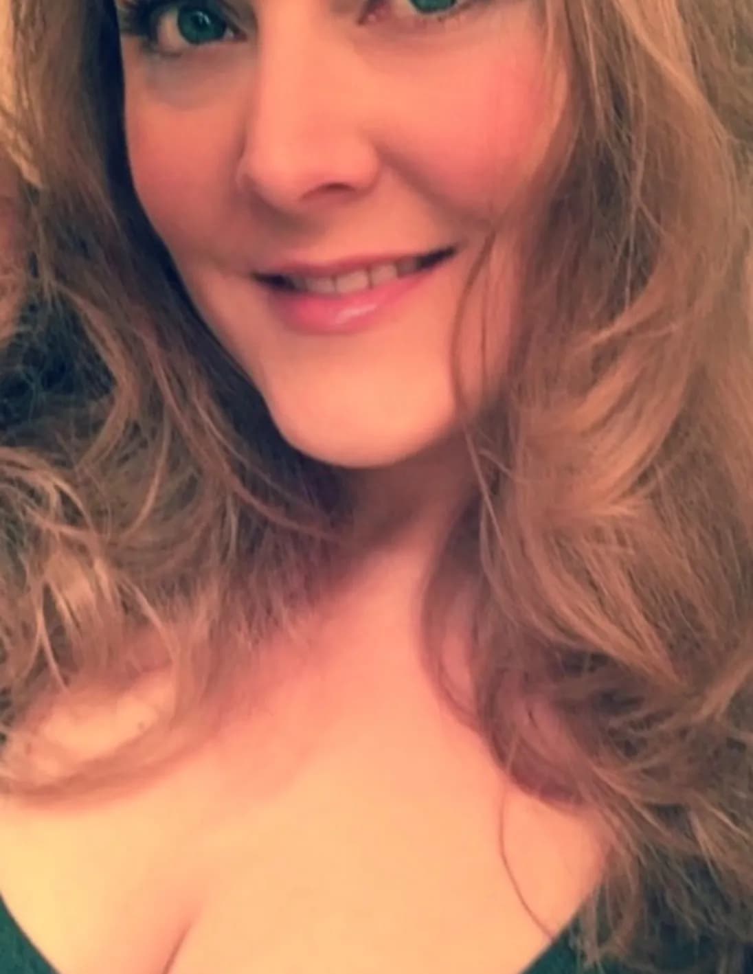 Kandis Anne image