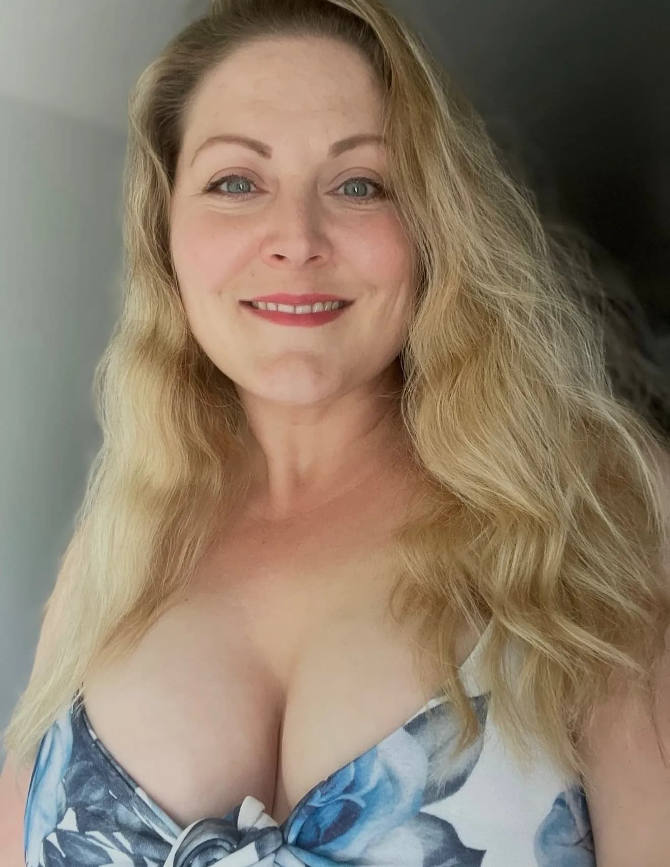 Kandis Anne image