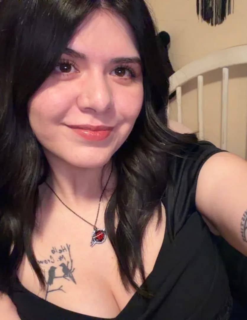 Kayla De La Paz image