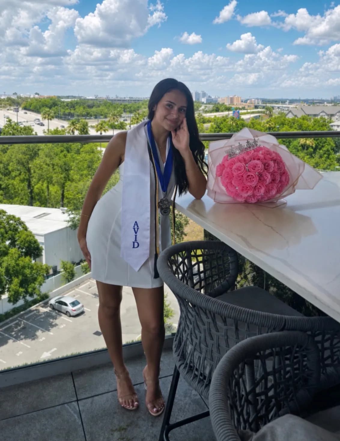 Laura montoya image